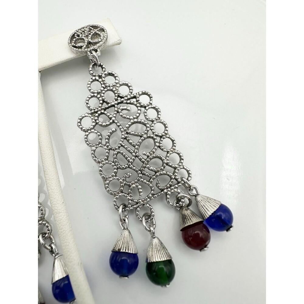 Vintage Silver Crown Trifari Filigree Glass Beaded  Clip On Drop Earrings - Picture 5 of 8